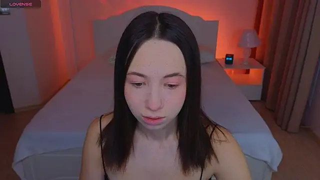 Snapshot of Hayle_Hill chatting on November 24, 2025, 2:00 am Hayle Hill online show from November 24, 2025, 2:00 am