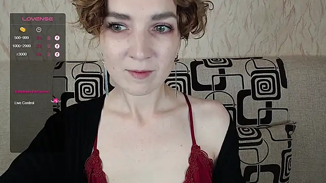 Snapshot of TinaWince chatting on September 13, 2025, 5:07 am TinaWince online show from September 13, 2025, 5:07 am