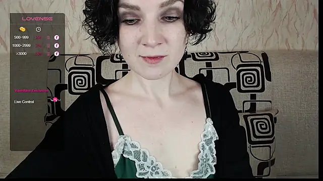 Snapshot of TinaWince chatting on March 19, 2025, 6:14 am TinaWince online show from March 19, 2025, 6:14 am