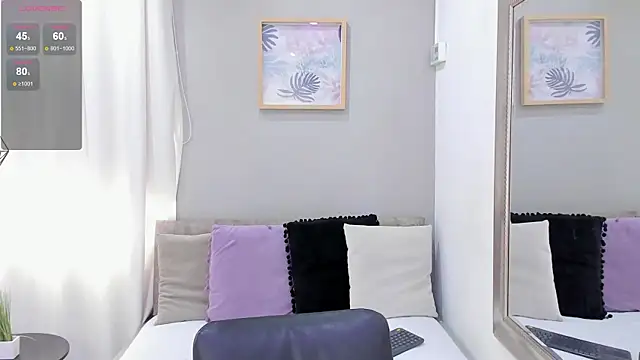 Snapshot of _alaiasmile_ chatting on November 10, 2025, 7:19 pm alaiasmile online show from November 10, 2025, 7:19 pm