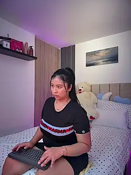  alaiasmile  online show from July 30, 2026, 4:17 pm