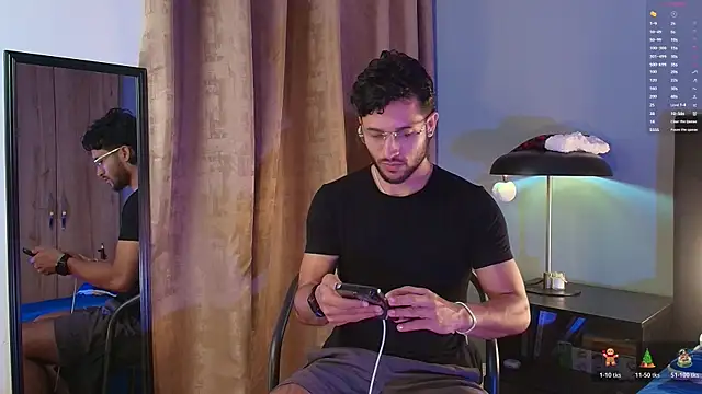 Valentinoford online show from December 22, 2025, 9:04 pm