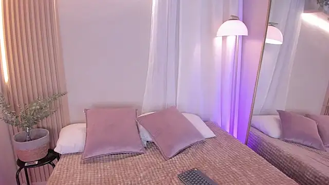 mara brooks online show from January 7, 2026, 9:53 pm