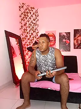 Snapshot of ARTHUR_MINI chatting on September 16, 2025, 1:06 am ARTHUR MINI online show from September 16, 2025, 1:06 am