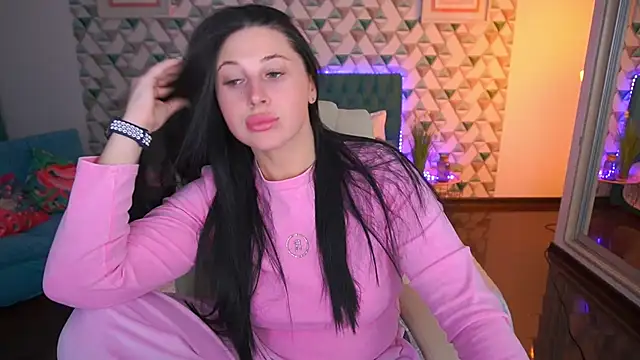 ArianaDarkk online show from April 26, 2026, 5:43 pm