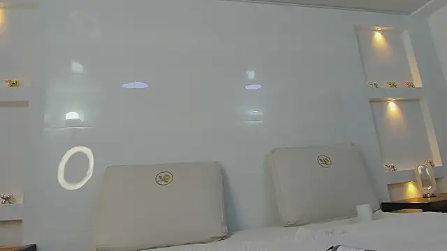 Snapshot of Dalia-Prada chatting on May 11, 2026, 3:41 am Dalia-Prada online show from May 11, 2026, 3:41 am