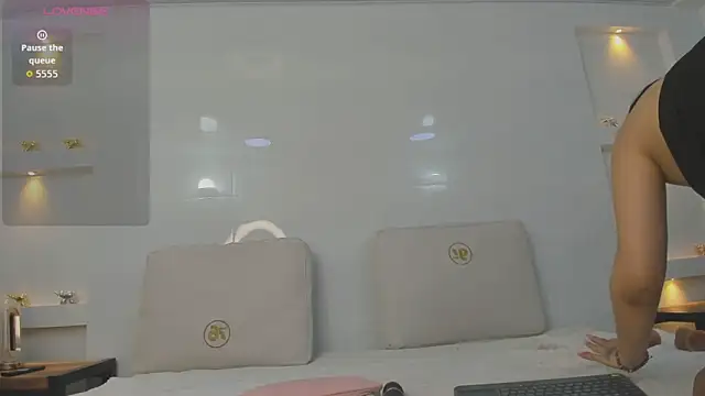 Snapshot of Dalia-Prada chatting on May 25, 2026, 3:50 am Dalia-Prada online show from May 25, 2026, 3:50 am