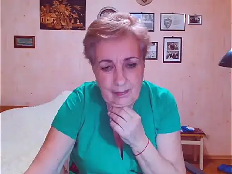 Victoria5643 online show from March 16, 2026, 7:27 pm