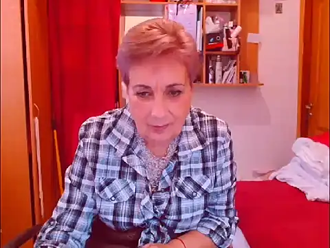 Snapshot of Victoria5643 chatting on November 8, 2025, 12:20 pm Victoria5643 online show from November 8, 2025, 12:20 pm