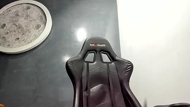 Bryan Bronx online show from October 7, 2025, 2:12 am