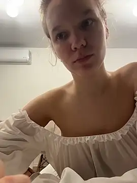 Snapshot of Ketitull chatting on March 21, 2026, 8:19 am Ketitull online show from March 21, 2026, 8:19 am