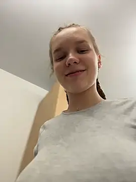 Ketitull online show from March 30, 2026, 5:36 pm