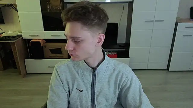 Snapshot of angryzan chatting on March 13, 2026, 6:07 am angryzan online show from March 13, 2026, 6:07 am