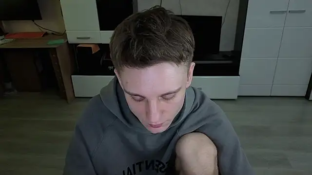 angryzan online show from February 3, 2026, 6:22 am