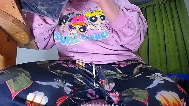 Snapshot of hairy_pussywet chatting on July 3, 2026, 6:53 am hairy pussywet online show from July 3, 2026, 6:53 am