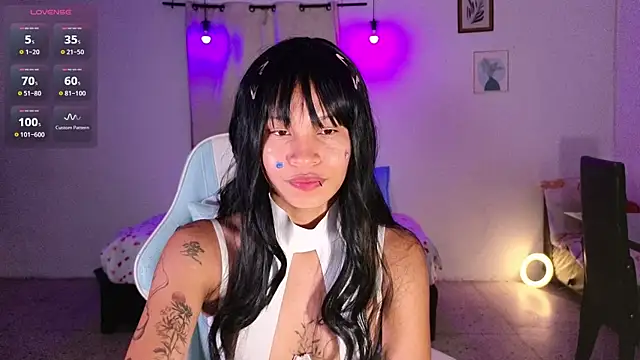 Snapshot of Peggy_Funn chatting on September 11, 2025, 1:05 am Peggy Funn online show from September 11, 2025, 1:05 am