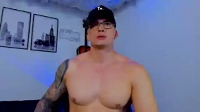 Snapshot of seancarreraa chatting on May 11, 2026, 8:39 pm seancarreraa online show from May 11, 2026, 8:39 pm