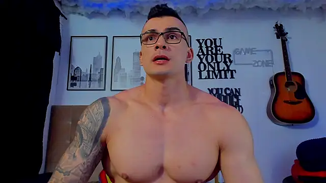 Snapshot of seancarreraa chatting on August 1, 2026, 9:24 pm seancarreraa online show from August 1, 2026, 9:24 pm