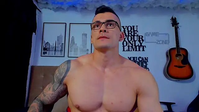 Snapshot of seancarreraa chatting on August 4, 2026, 10:03 pm seancarreraa online show from August 4, 2026, 10:03 pm