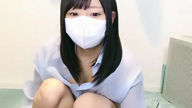 Snapshot of YUTSU_KI chatting on November 14, 2025, 9:29 pm YUTSU KI online show from November 14, 2025, 9:29 pm