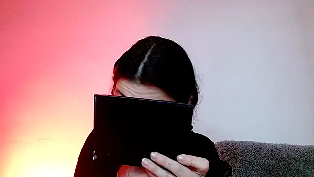 Snapshot of sophy_rock chatting on November 6, 2025, 1:48 pm sophy rock online show from November 6, 2025, 1:48 pm