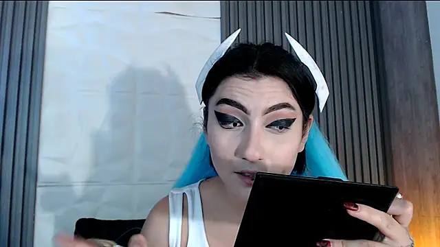 Snapshot of sophy_rock chatting on October 9, 2025, 3:23 pm sophy rock online show from October 9, 2025, 3:23 pm