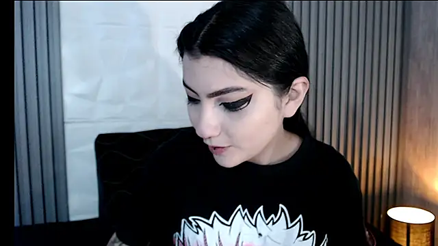 Snapshot of sophy_rock chatting on October 8, 2025, 2:51 pm sophy rock online show from October 8, 2025, 2:51 pm