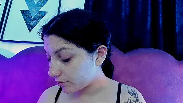 Snapshot of sophy_rock chatting on June 19, 2026, 2:34 pm sophy rock online show from June 19, 2026, 2:34 pm