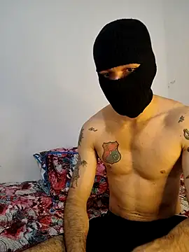 Snapshot of Diego-Monsalve chatting on December 14, 2025, 9:42 pm Diego-Monsalve online show from December 14, 2025, 9:42 pm