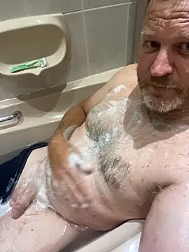 Snapshot of sexycouple109 chatting on November 11, 2025, 5:52 pm sexycouple109 online show from November 11, 2025, 5:52 pm