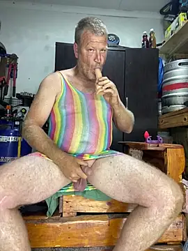 Snapshot of sexycouple109 chatting on March 7, 2026, 8:47 pm sexycouple109 online show from March 7, 2026, 8:47 pm