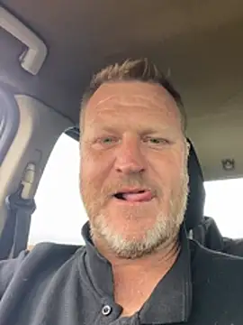 Snapshot of sexycouple109 chatting on March 18, 2026, 1:02 pm sexycouple109 online show from March 18, 2026, 1:02 pm