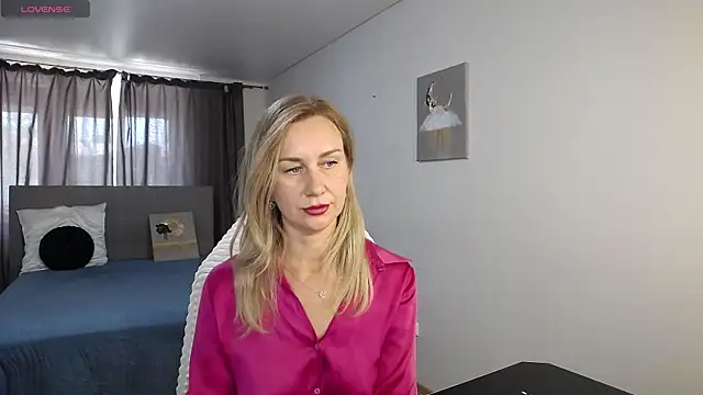 Snapshot of Vanessa_Nowak chatting on July 12, 2026, 6:58 am Vanessa Nowak online show from July 12, 2026, 6:58 am