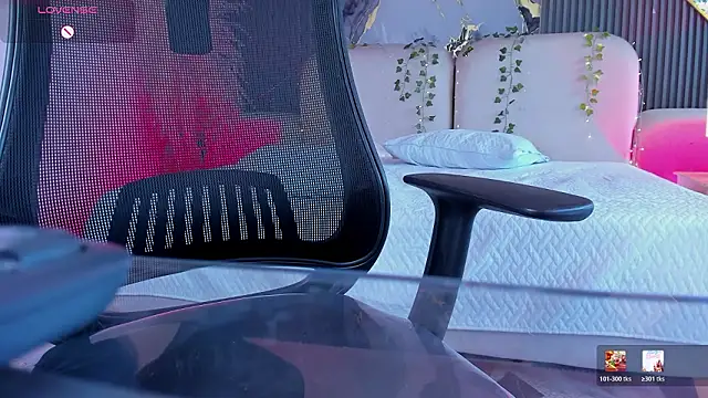 Agathaargent  online show from March 8, 2026, 2:09 pm