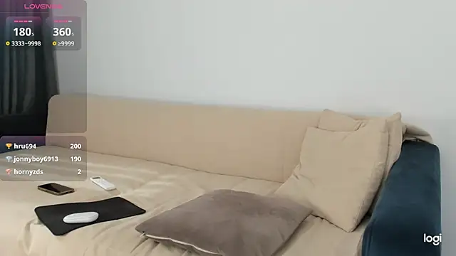 AmelinaLove online show from July 3, 2026, 3:35 am