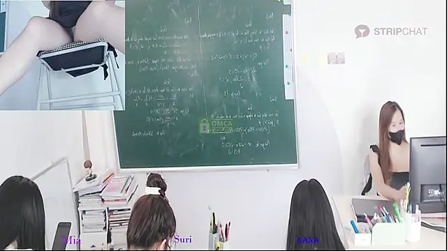 Snapshot of _Math_ chatting on July 11, 2026, 12:38 pm Math online show from July 11, 2026, 12:38 pm