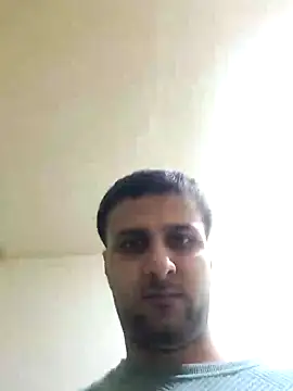 Snapshot of Fucklover011 chatting on October 15, 2025, 12:46 pm Fucklover011 online show from October 15, 2025, 12:46 pm