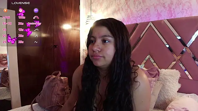 Snapshot of Miaa_Smiith1 chatting on March 11, 2025, 12:17 pm Miaa Smiith1 online show from March 11, 2025, 12:17 pm