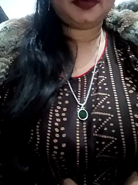 Snapshot of Jaanu_Jaanvi chatting on January 3, 2025, 7:18 pm Jaanu Jaanvi online show from January 3, 2025, 7:18 pm