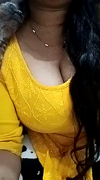Snapshot of Jaanu_Jaanvi chatting on January 2, 2025, 10:33 pm Jaanu Jaanvi online show from January 2, 2025, 10:33 pm