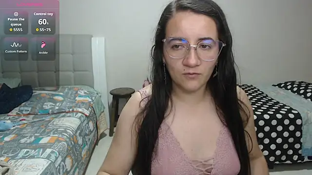 Dayanna Smitt online show from November 2, 2025, 2:16 am