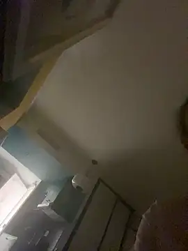 MonKeeees online show from September 9, 2025, 9:57 pm