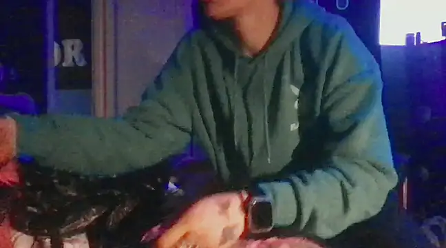 watermellonpussy online show from December 28, 2024, 5:55 am