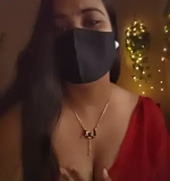 Snapshot of SimaRoy- chatting on November 29, 2025, 1:39 am SimaRoy- online show from November 29, 2025, 1:39 am