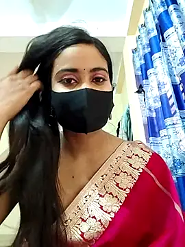 Snapshot of SimaRoy- chatting on March 20, 2025, 4:07 am SimaRoy- online show from March 20, 2025, 4:07 am