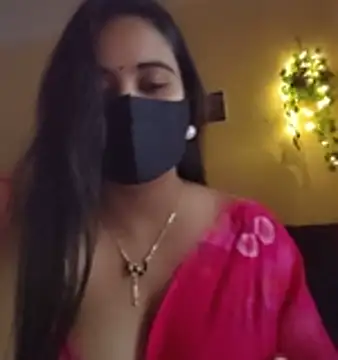 Snapshot of SimaRoy- chatting on November 17, 2025, 1:20 am SimaRoy- online show from November 17, 2025, 1:20 am