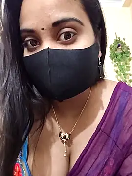 Snapshot of SimaRoy- chatting on December 16, 2025, 1:43 am SimaRoy- online show from December 16, 2025, 1:43 am