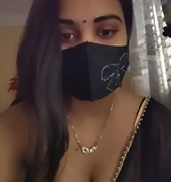 Snapshot of SimaRoy- chatting on October 29, 2025, 12:53 am SimaRoy- online show from October 29, 2025, 12:53 am