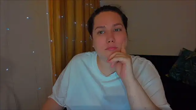  madalexa  online show from December 19, 2024, 4:46 pm