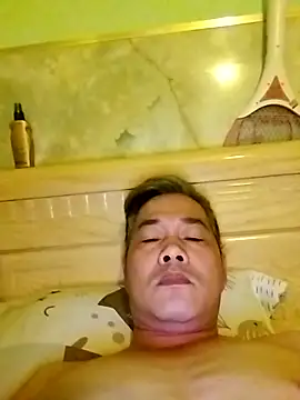 Nguyenthikimthuy online show from December 4, 2025, 12:37 pm